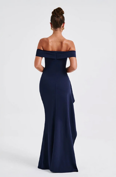 Saint Sculptée deLuxe Maxi Dress